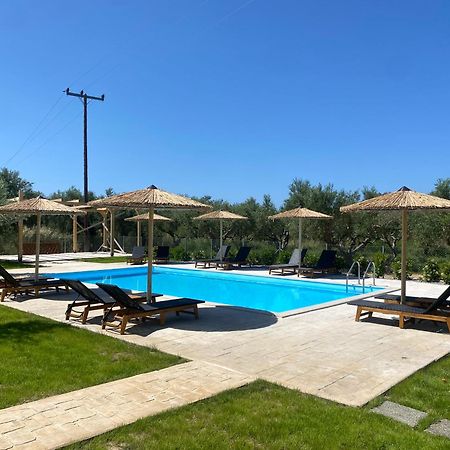 Three Charites Resort يالوفا المظهر الخارجي الصورة